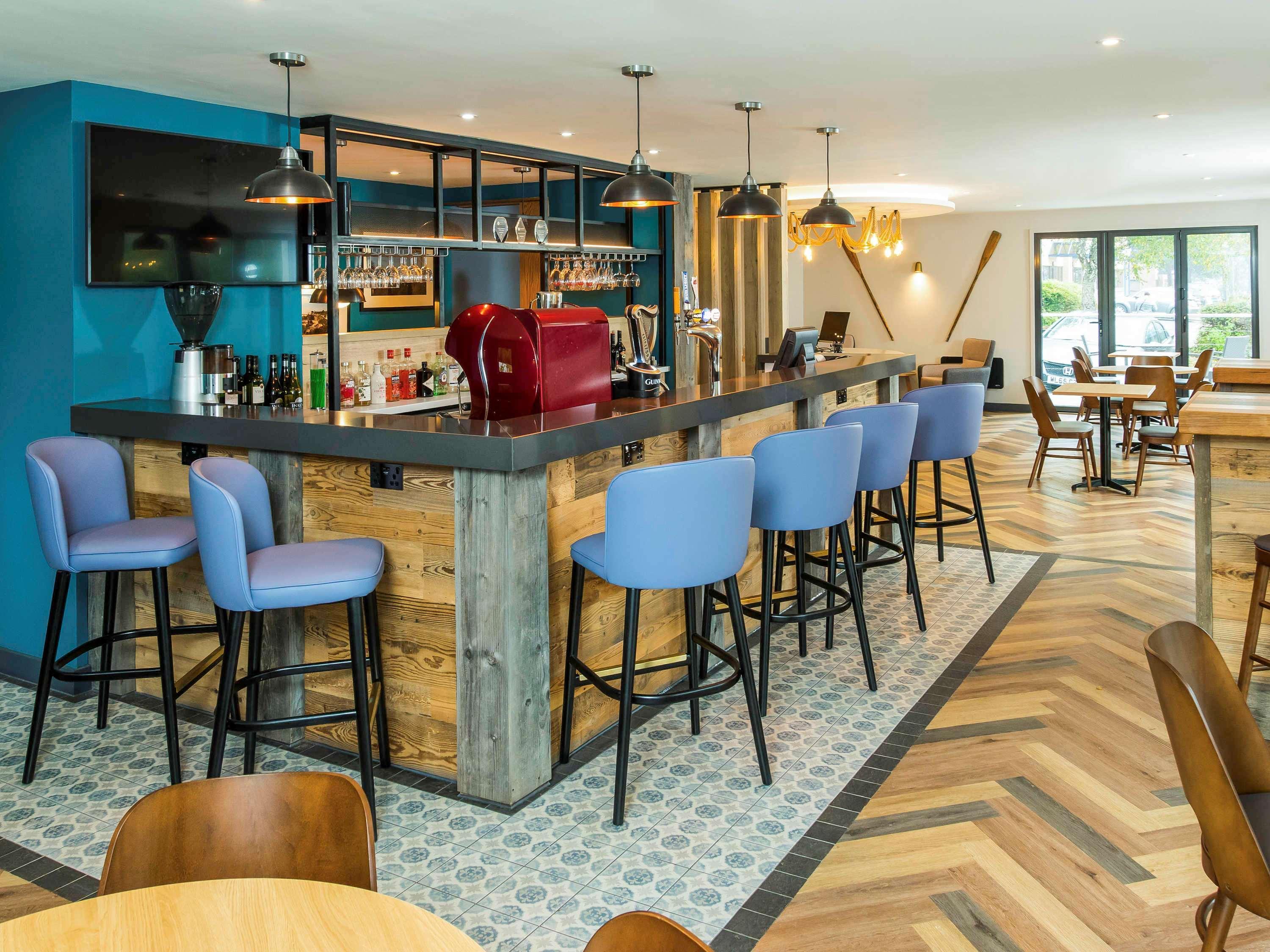 Ibis Plymouth Hotell Exteriör bild